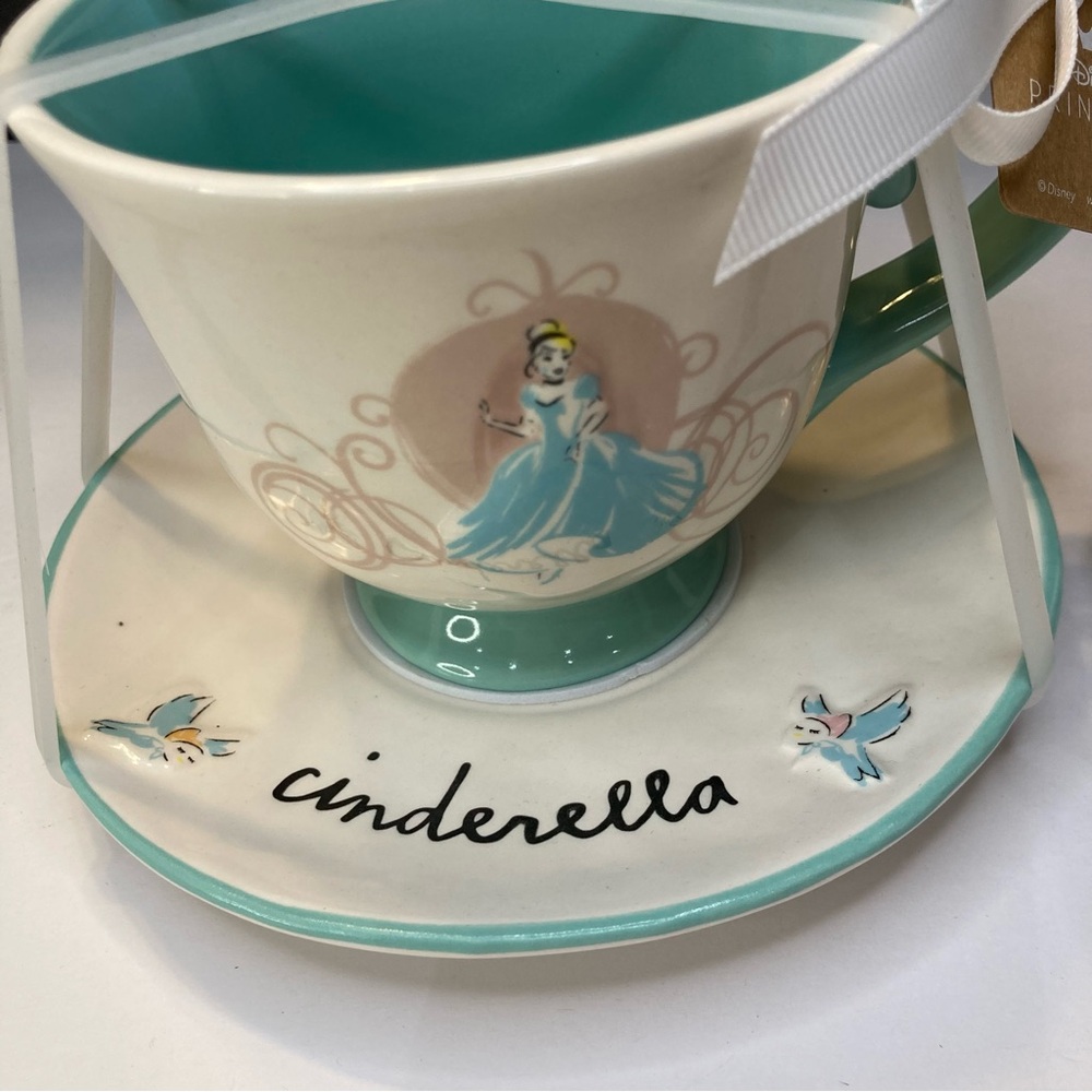 Rae Dunn Disney Cinderella Tea Cup and Saucer - Picture 5 of 9